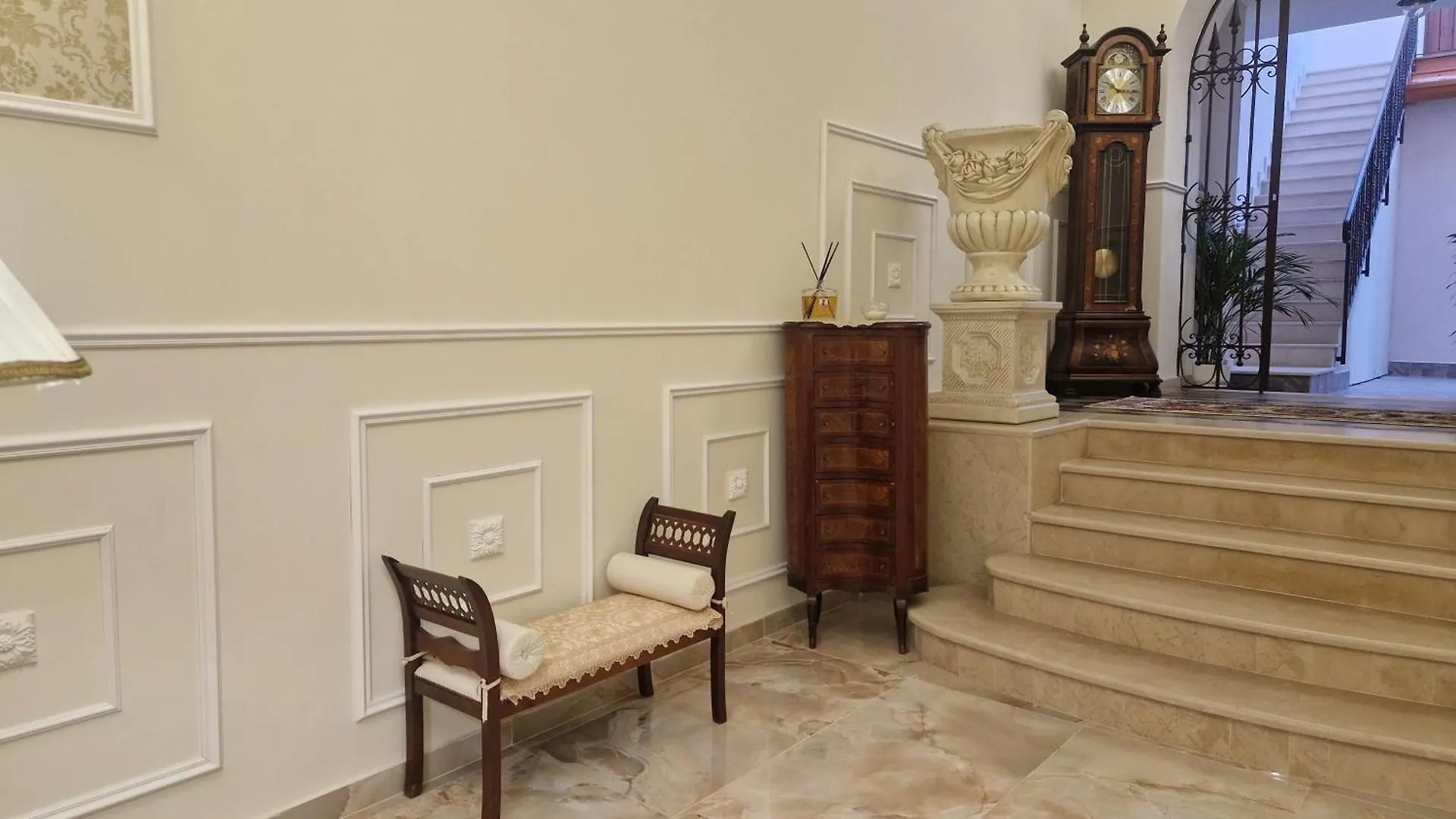 Ancient Courts Rooms Katanya 0*,  İtalya